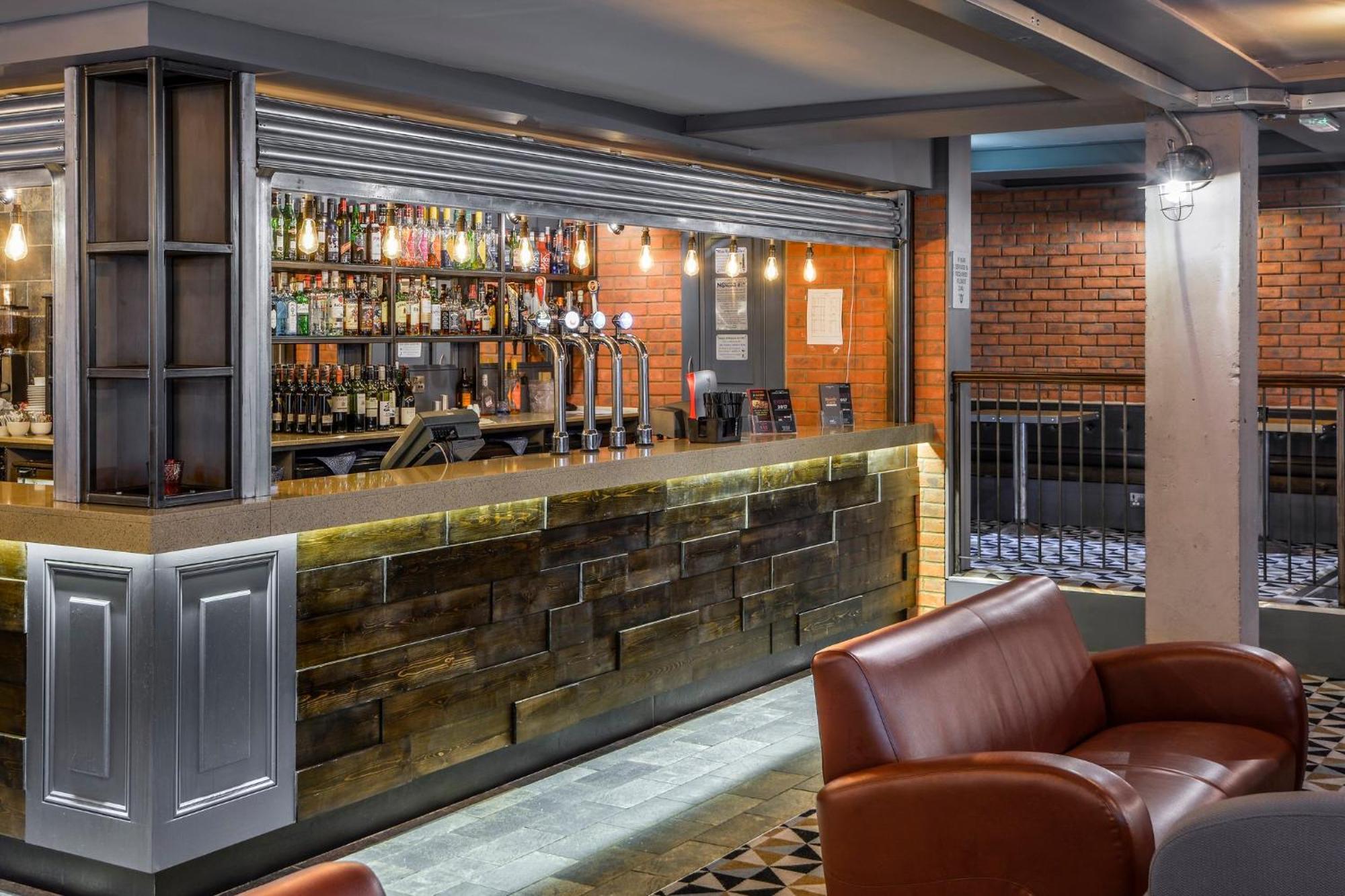 Holiday Inn - Manchester - Oldham By Ihg Failsworth Eksteriør billede